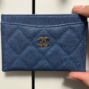 Chanel 19S Iridescent Blue Quilted Caviar Card Case